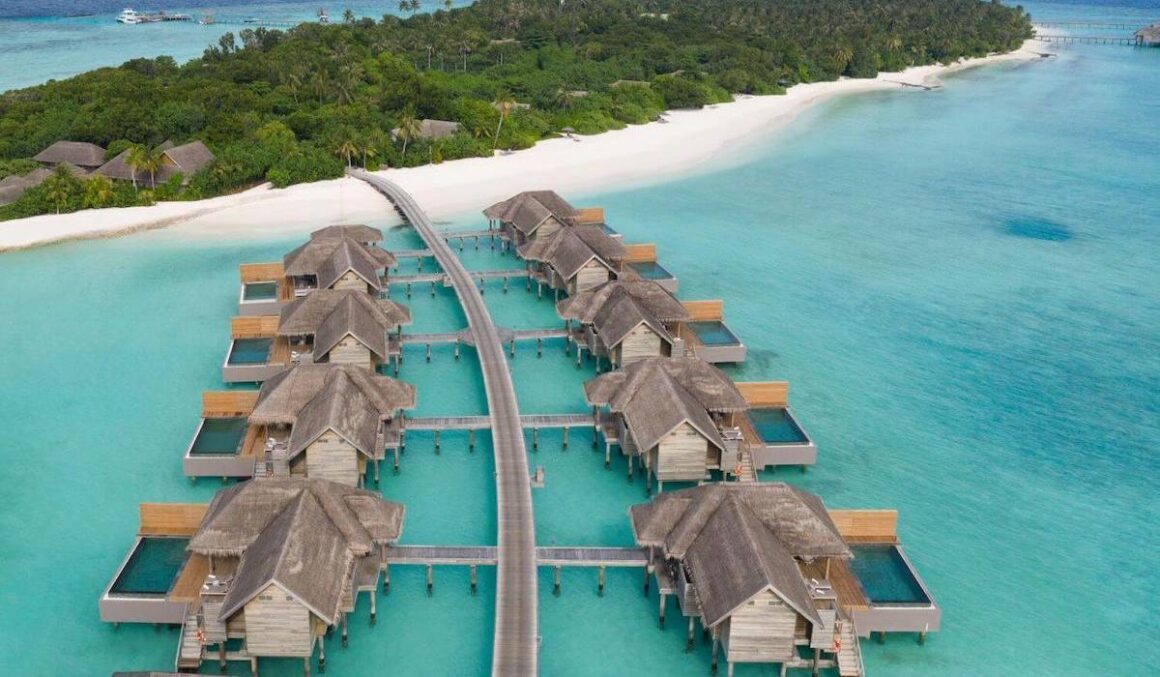 vakkaru maldives overwater family pool villa